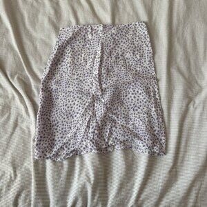 Brandy Melville White and Purple Mini Skirt
